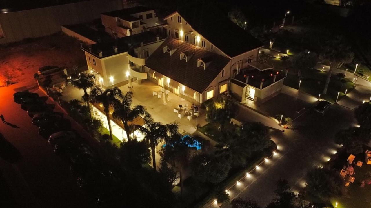 Hotel Villa Ruggiero Brusciano Eksteriør billede